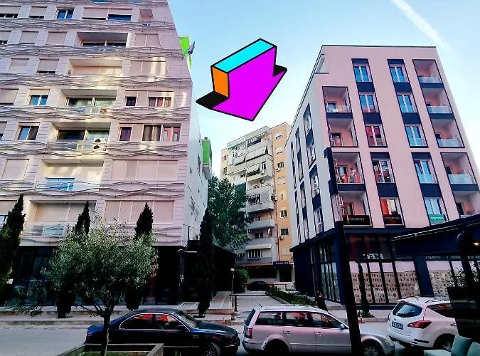 Lovely New Near Tirana's Artificial Apartamento Tirana